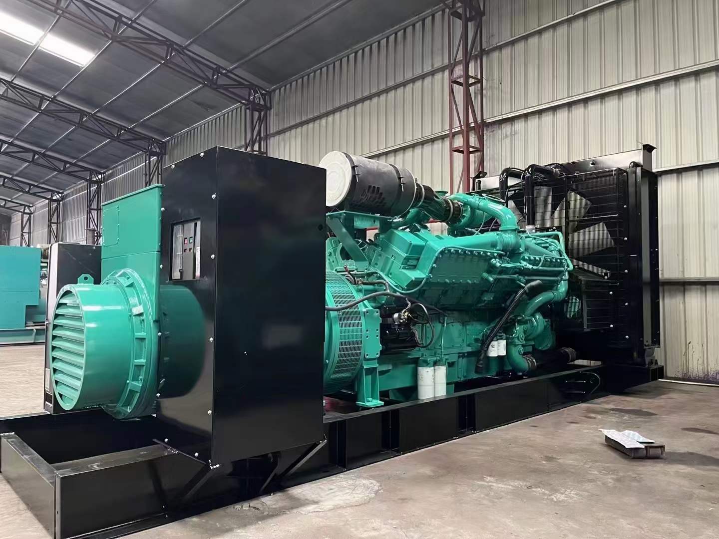轮台如何降低 800kW 柴油发电机输出电流的波动？